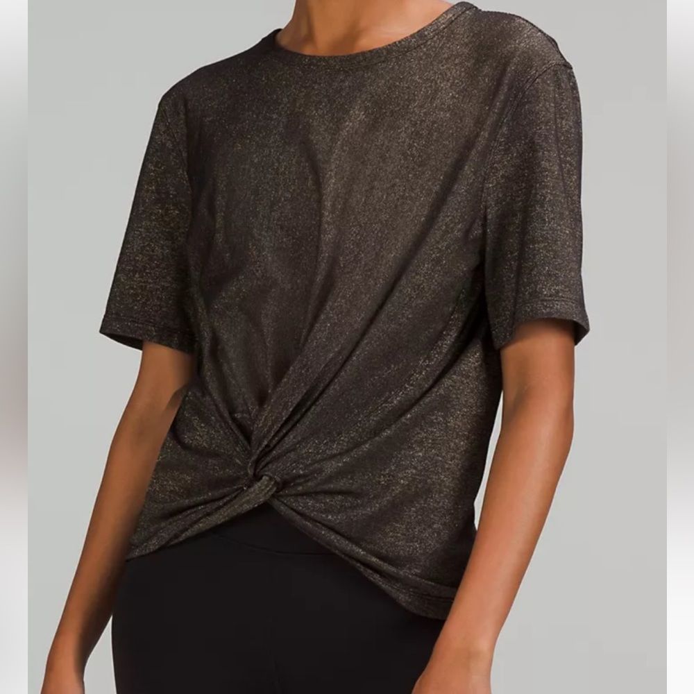 Lululemon Crescent Tee Spark